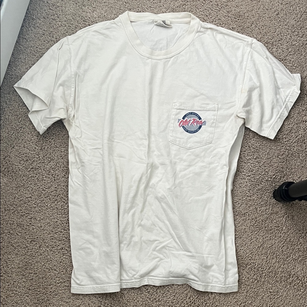 Old Row Vintage White T-Shirt medium